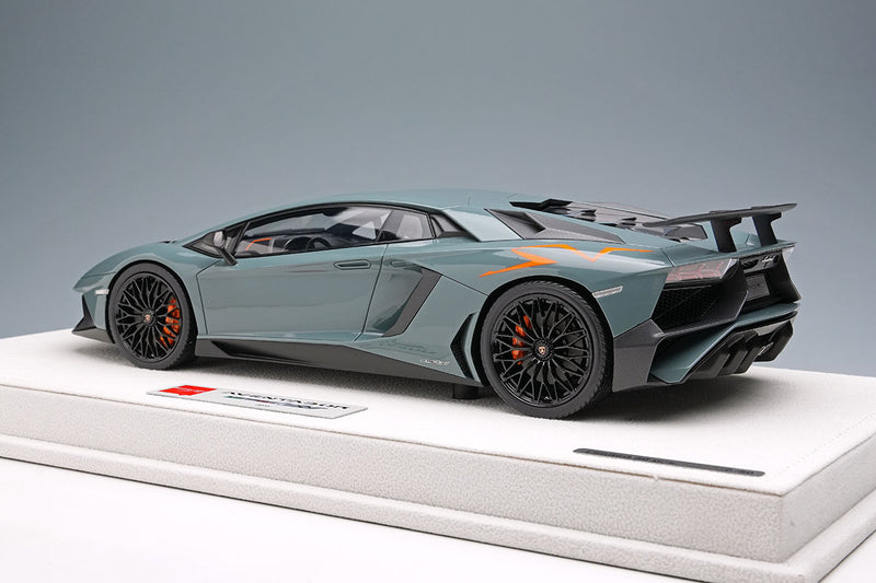 Cargue la imagen en el visor de la galería, EIDOLON EML005E 1/18 Lamborghini Aventador LP750-4 SV 2015 Grigio Telesto (Large SV Logo) Limited 50pcs Make Up 1/18 EML005E