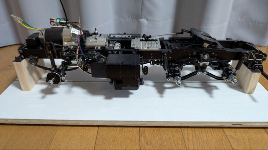 Used Tamiya 1/14 Scania R620 6x4 Chassis with Many Option Parts and Servos