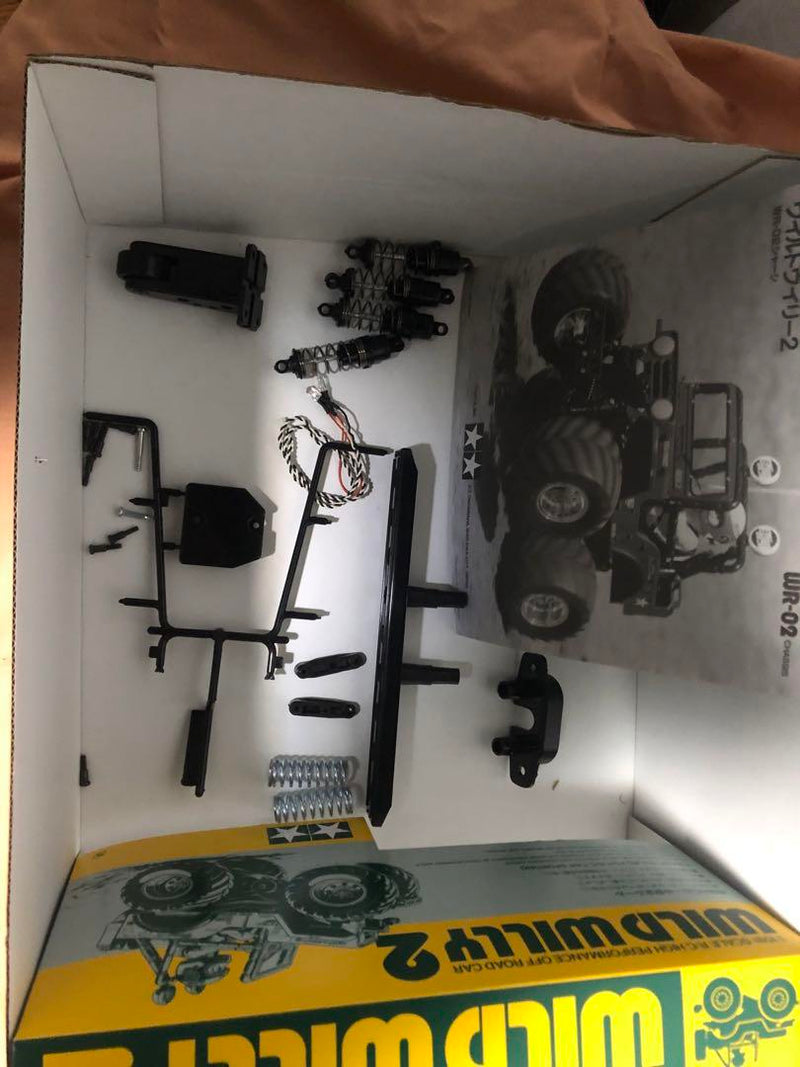 Chargez l'image dans la visionneuse de la galerie, Used Tamiya Wild Willy 2 Custom Assembled RC Car Olive Drab with Radio