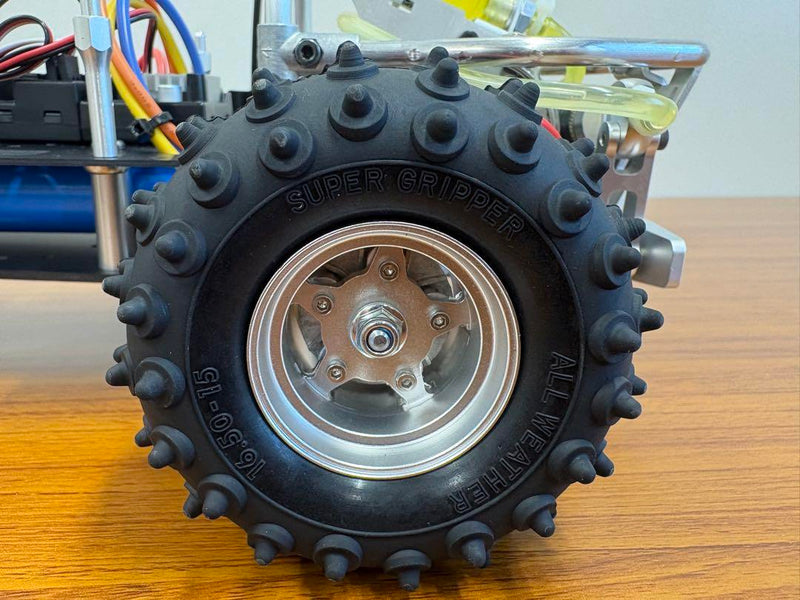 Load image into Gallery viewer, Used Tamiya Fighting Buggy 2004 Full Set Assembled Unused with Optional Parts