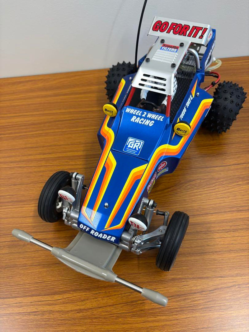 Load image into Gallery viewer, Used Tamiya Fighting Buggy 2004 Full Set Assembled Unused with Optional Parts