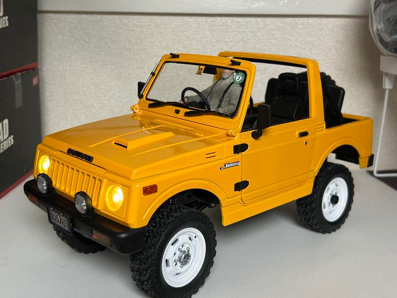 Carica immagine in Galleria Viewer, WPL SJ30 Style Custom Painted with LEDs Assembled Unused - Used