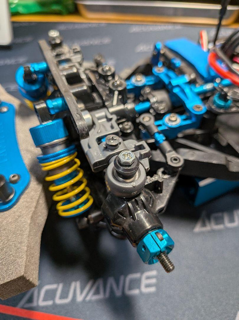 Chargez l'image dans la visionneuse de la galerie, Used Tamiya TT-02 RC Car with Many Option Parts and Futaba Electronics