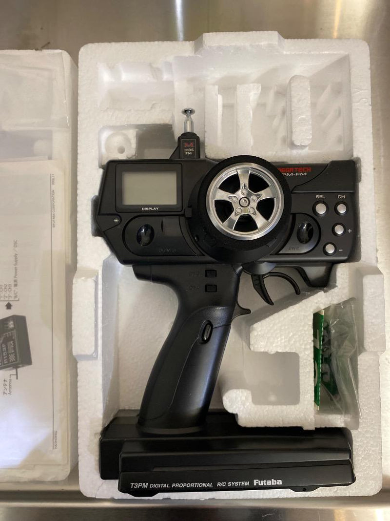 Load image into Gallery viewer, Used Tamiya 1/10 TB Evolution 4MS Assembled Full Set with Futaba 3PM Transmitter