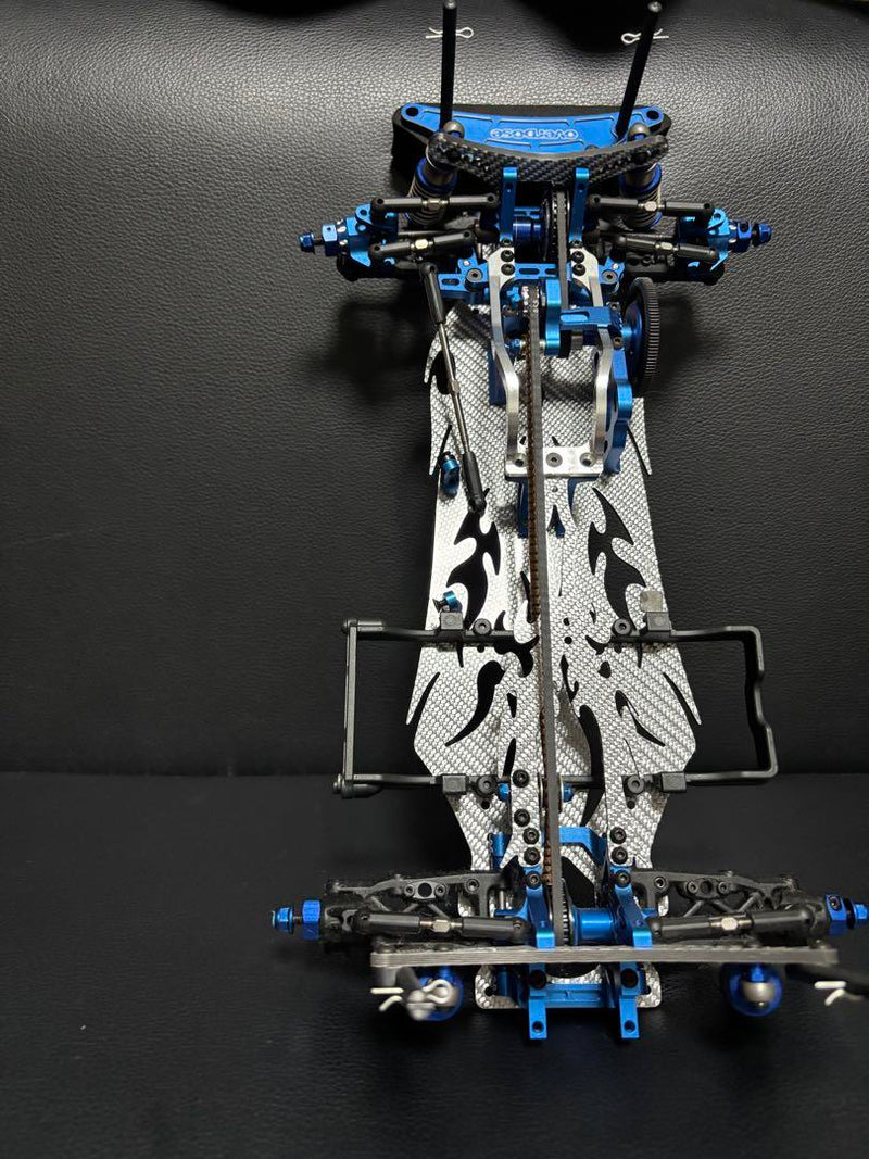 Carica immagine in Galleria Viewer, Yokomo DRB with OVERDOSE Option Parts Chassis Used Good Condition - Used