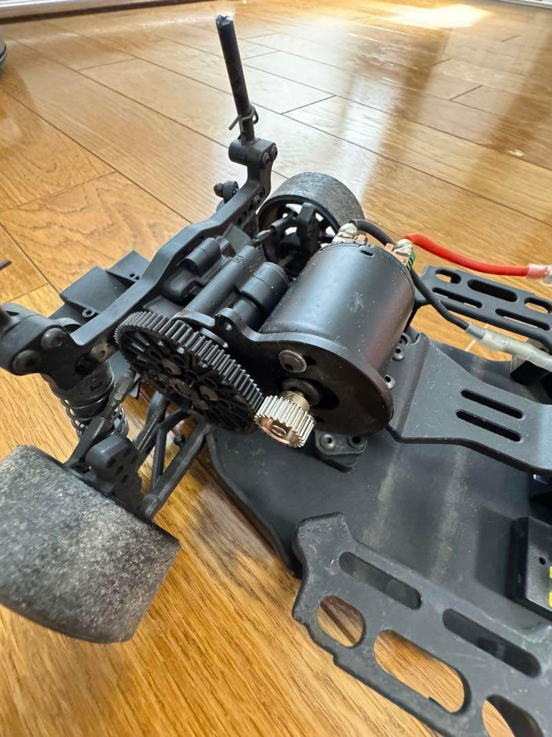 Carica immagine in Galleria Viewer, Yokomo Supra YD2Z 2WD Drift RC Car Used a few times Good Condition - Used