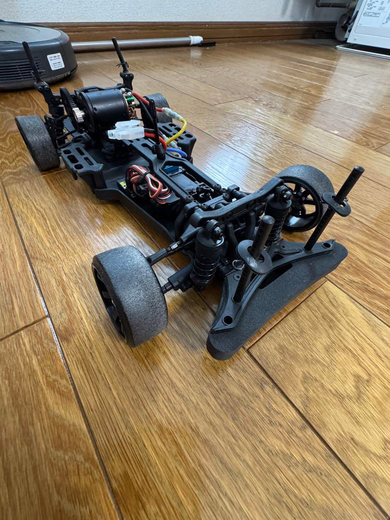 Carica immagine in Galleria Viewer, Yokomo Supra YD2Z 2WD Drift RC Car Used a few times Good Condition - Used