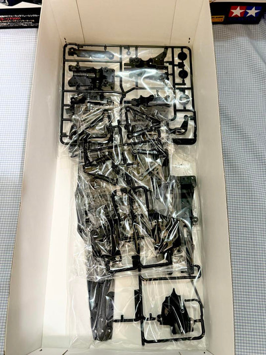 Used Tamiya Ferrari F2001 1/10 F201 Chassis 4WD RC Car Kit Unused