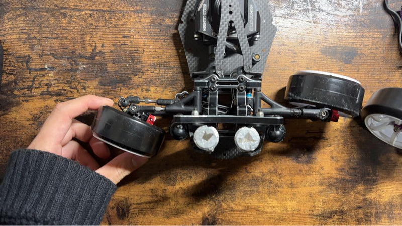 Chargez l'image dans la visionneuse de la galerie, Used Yokomo YD-2 RR RX Custom Assembled Car with Many Option Parts