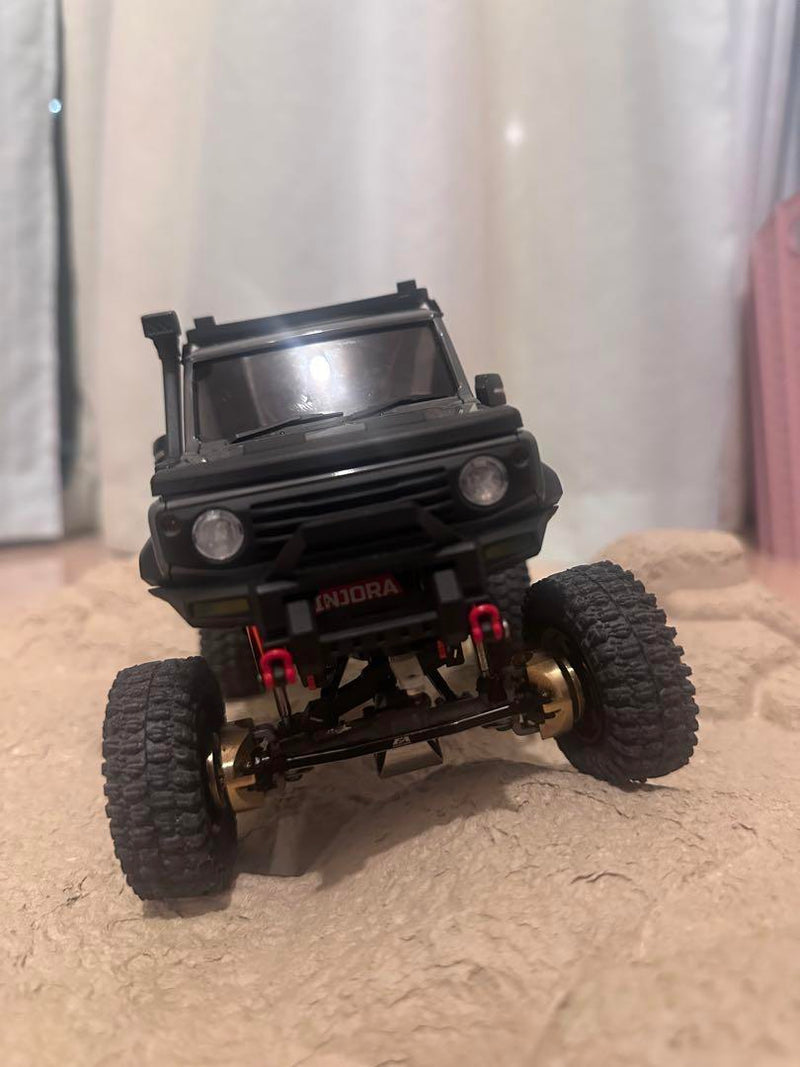 Laden Sie das Bild in Galerie -Viewer, Kyosho Mini-z 4x4 Jimny Full Custom with Many Option Parts Used - Used