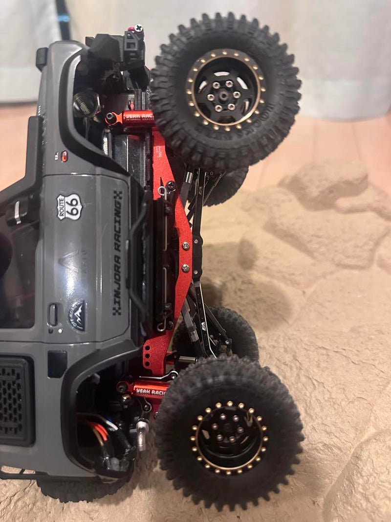 Laden Sie das Bild in Galerie -Viewer, Kyosho Mini-z 4x4 Jimny Full Custom with Many Option Parts Used - Used