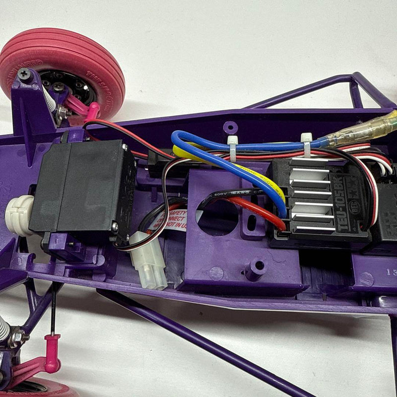 Chargez l'image dans la visionneuse de la galerie, Used Tamiya Hornet Blockhead Motors Custom Assembled with Radio Set