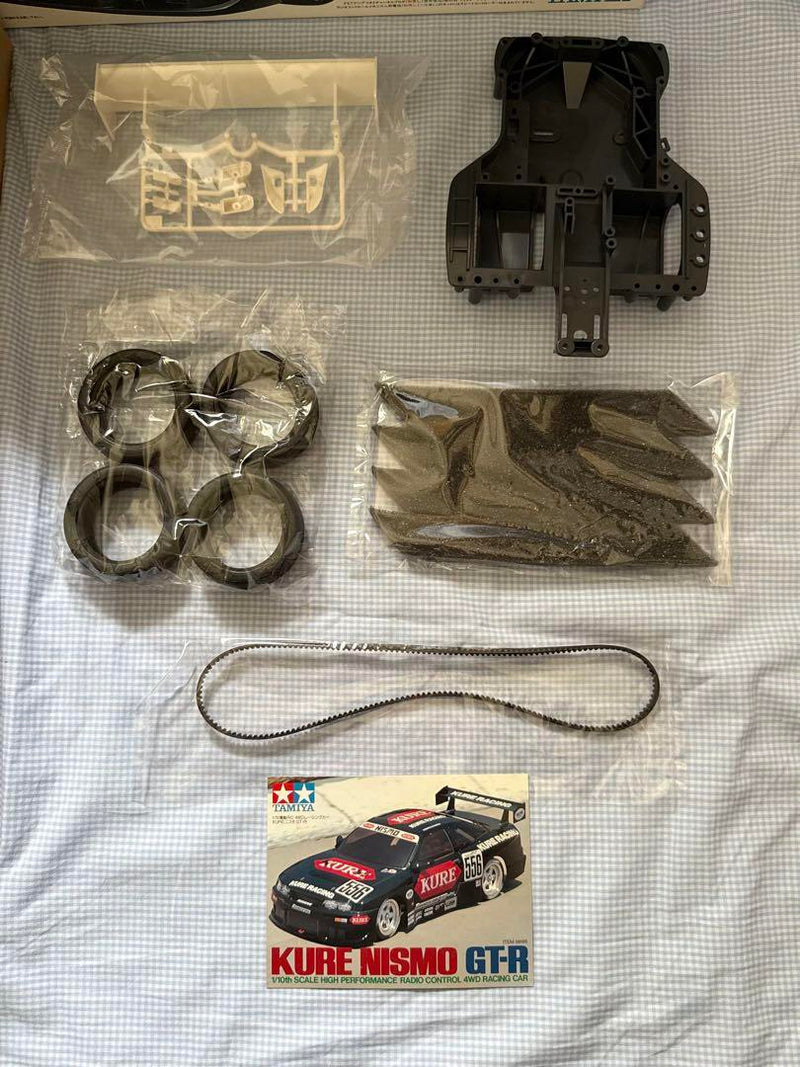 Chargez l'image dans la visionneuse de la galerie, Used Tamiya Kure Nismo GT-R TA03F Belt Drive 4WD Unassembled Kit