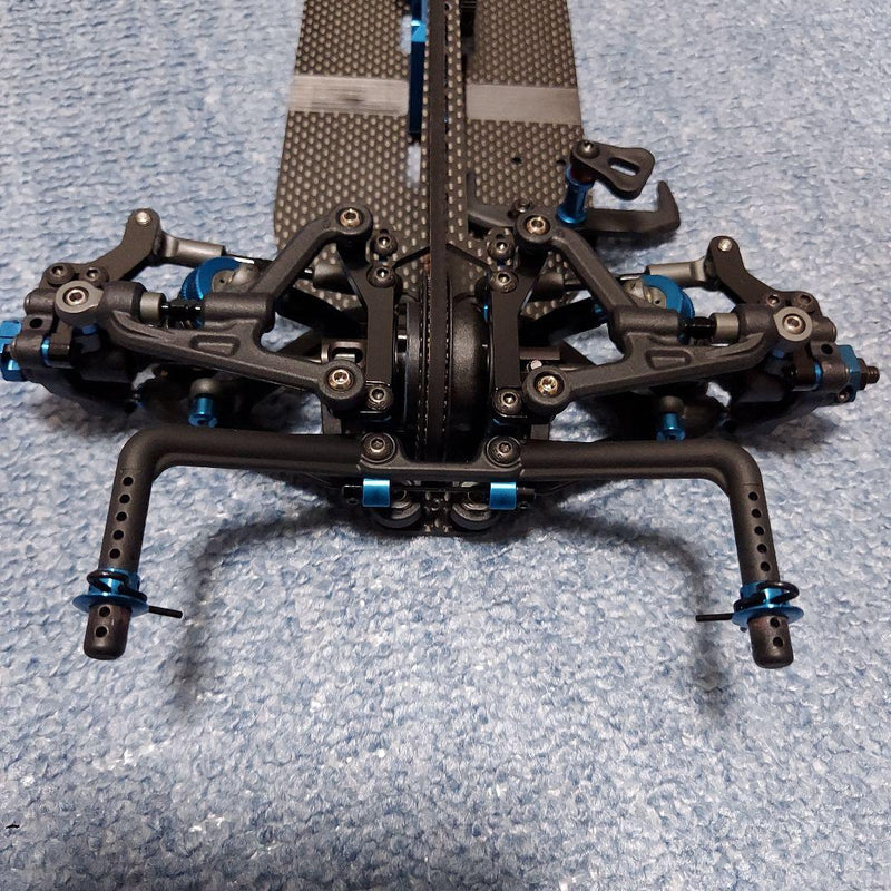 Chargez l'image dans la visionneuse de la galerie, Used Team Associated TC8 Carbon Chassis Used with Spare Parts