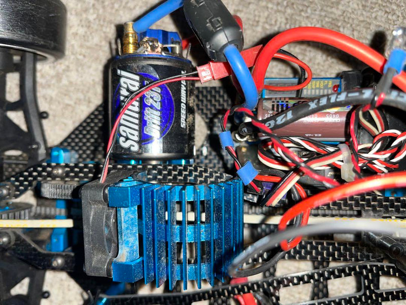 Load image into Gallery viewer, Used Tamiya TB-evolution IV and TECH Racing DT-1 Chassis Set with KO Propo EX-10