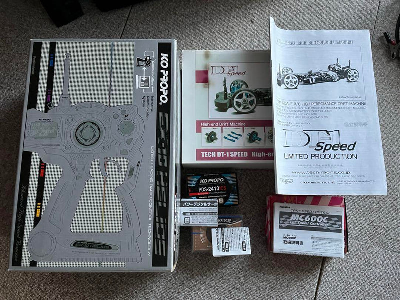 Load image into Gallery viewer, Used Tamiya TB-evolution IV and TECH Racing DT-1 Chassis Set with KO Propo EX-10