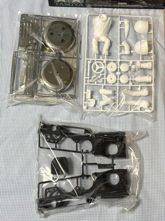 Used Tamiya 1/10 Wild Willy 2 Metallic Special Off-Road RC Car Kit Unused