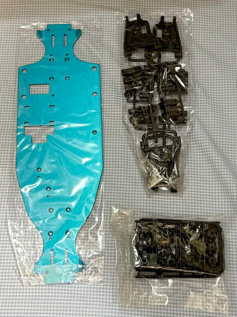 Load image into Gallery viewer, Used Tamiya 1/8 TGX-Mk.1 TS Glow Engine RC Car Chassis Kit