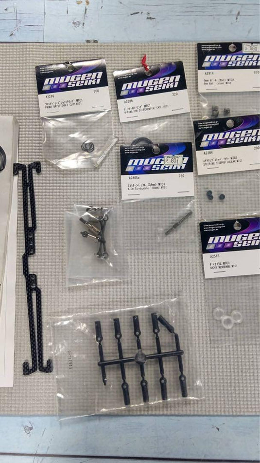 Used Mugen MTC2 FWD with Spare Parts & 2 Yaris Bodies
