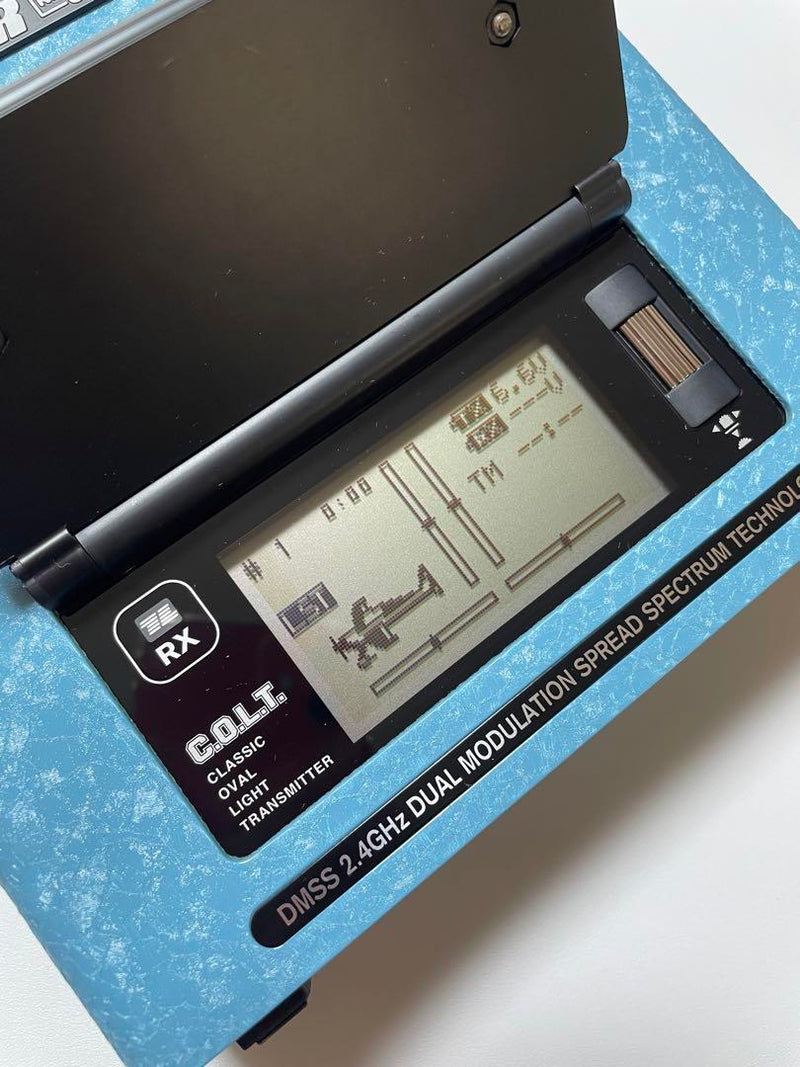 Laden Sie das Bild in Galerie -Viewer, 2.4GHz Transmitter & Battery Pack Set - Used