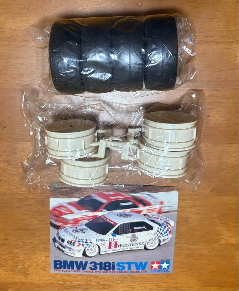 Cargue la imagen en el visor de la galería, Used Tamiya 1/10 BMW 318i STW TA-02 Chassis Unassembled Kit