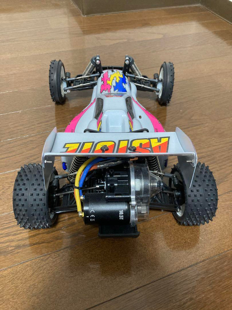 Chargez l'image dans la visionneuse de la galerie, Used Tamiya Super Astute Assembled Unused with Futaba Servo and Brushless System
