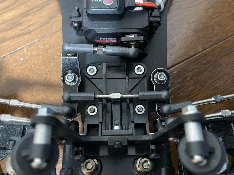 Chargez l'image dans la visionneuse de la galerie, Used Tamiya Super Astute Assembled Unused with Futaba Servo and Brushless System