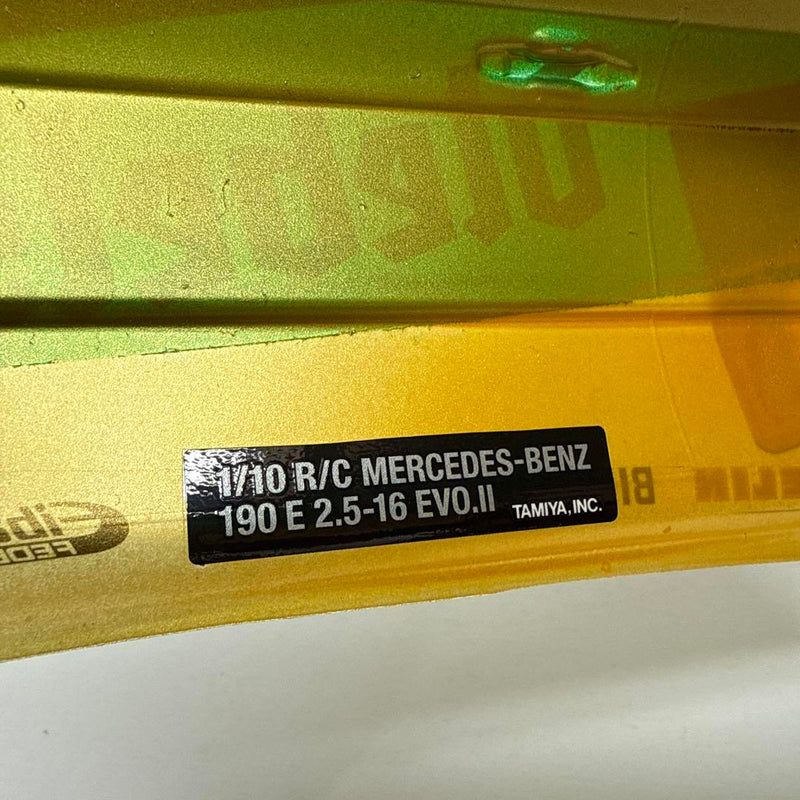 Cargue la imagen en el visor de la galería, Used Tamiya 1/10 Mercedes-Benz Diebels Alt Body and Tire Set Only