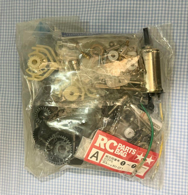 Load image into Gallery viewer, Used Tamiya 1/10 Porsche 911 GT1 4WD Unassembled RC Car Kit