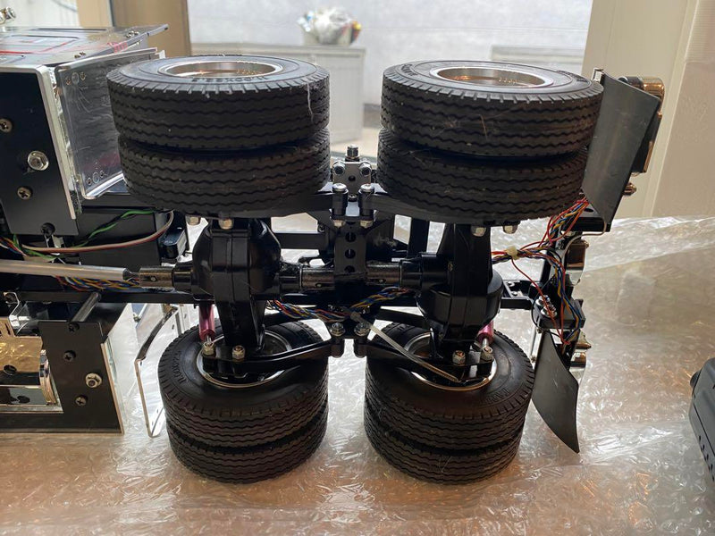 Load image into Gallery viewer, Used Tamiya 1/14 Knight Hauler Full Operation Set Assembled