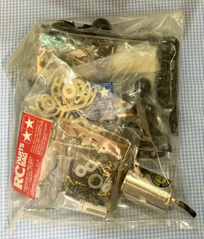 Load image into Gallery viewer, Used Tamiya Opel Calibra Cliff 1/10 4WD RC Car Kit Unused 58183