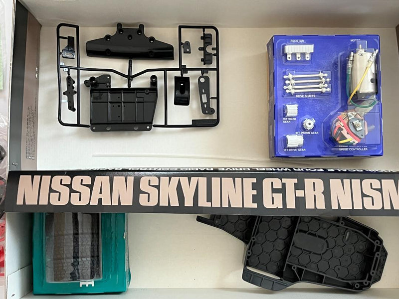 Load image into Gallery viewer, Used Tamiya 1/10 Nissan Skyline GT-R Nismo R32 TA01 Kit Unassembled Vintage 1991
