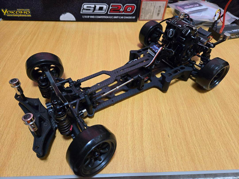 Carica immagine in Galleria Viewer, Yokomo SD2.0 Black Version 1/10 RC Car with Electronics Used - Used