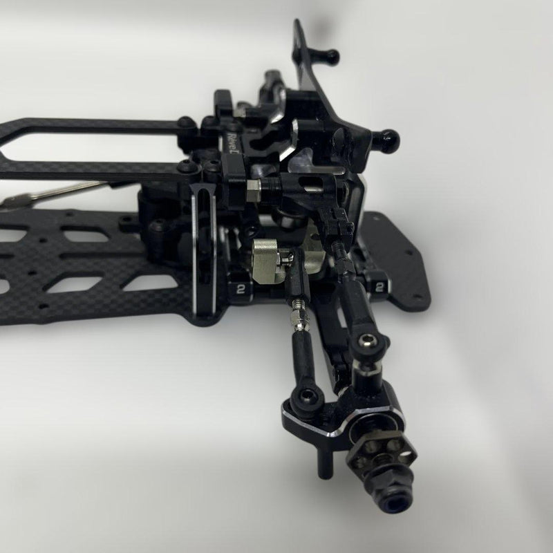 Carica immagine in Galleria Viewer, Yokomo SD2.0 RC Drift Car Chassis Used for 1 Month - Used