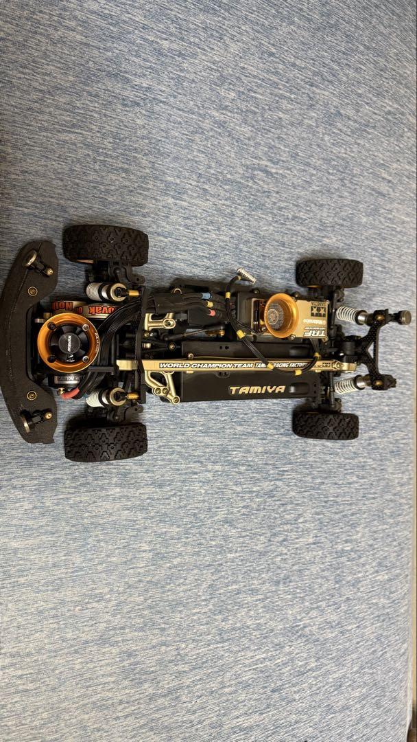 Chargez l'image dans la visionneuse de la galerie, Used Tamiya XV-01 Assembled Chassis with Electronics & Lancia Delta Unpainted Body