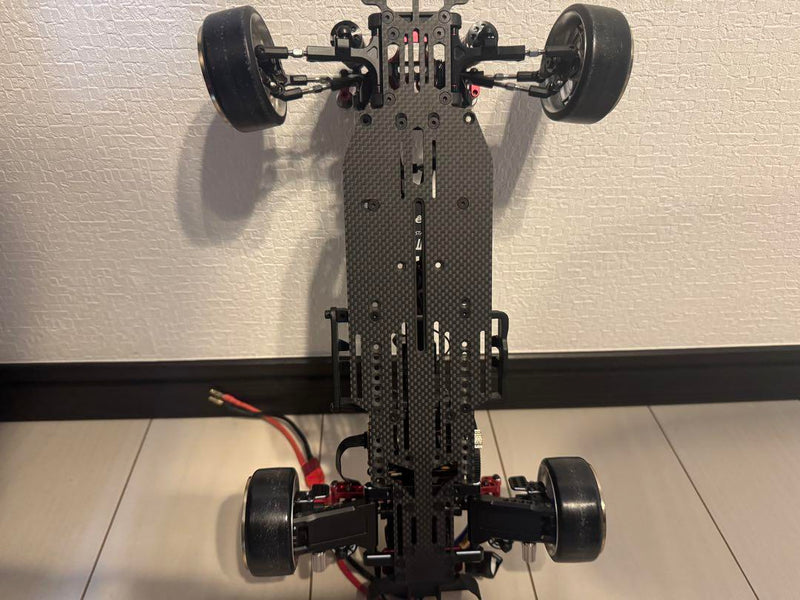 Chargez l'image dans la visionneuse de la galerie, Used YOKOMO YD-2E with Many Option Parts and Electronics No Receiver Gyro Servo