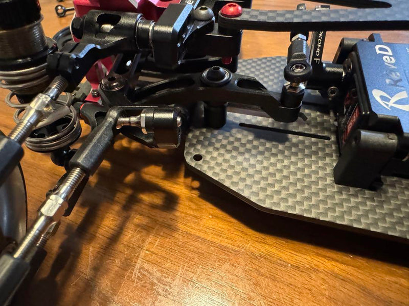 Chargez l'image dans la visionneuse de la galerie, Used YOKOMO YD-2E with Many Option Parts and Electronics No Receiver Gyro Servo