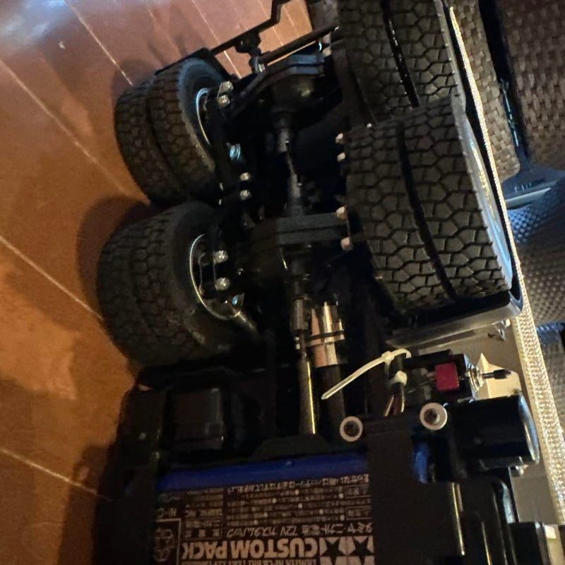 Load image into Gallery viewer, Used Tamiya 1/14 Mercedes Benz Arocs Dump Truck Assembled