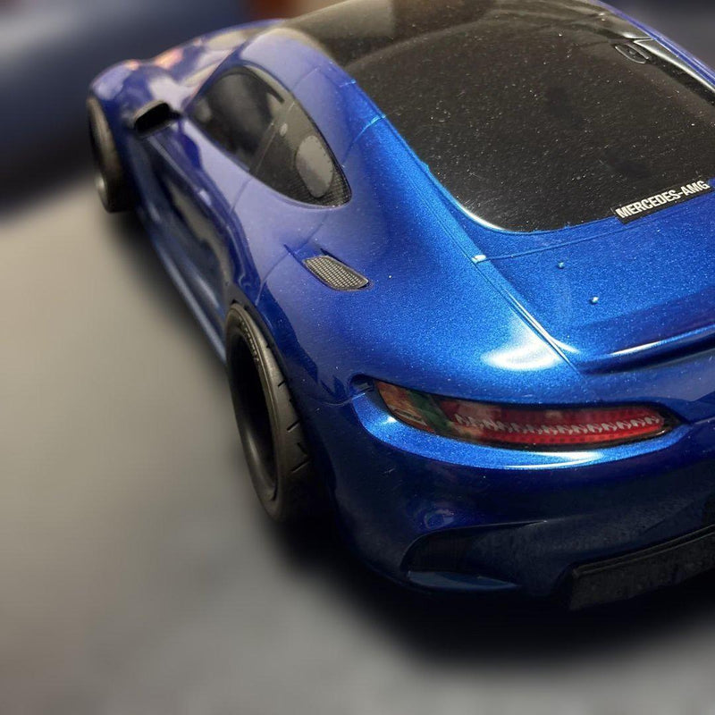 Carica immagine in Galleria Viewer, YOKOMO MR-4TC BD Carbon Drift Chassis Mercedes AMG GT Body Used Once - Used