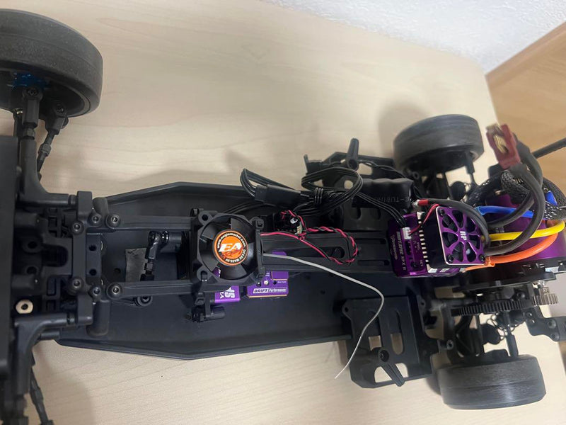 Chargez l'image dans la visionneuse de la galerie, Used Yokomo RD2.0 Drift RC Set with Motor Servo ESC Kenmeri Body