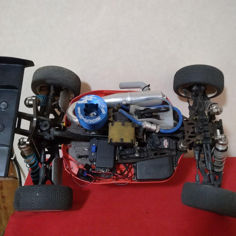 Laden Sie das Bild in Galerie -Viewer, Kyosho Inferno MP9 TKI4 10th Anniversary Assembled with Engine & Servos Used - Used