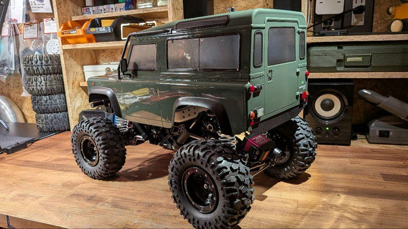 Load image into Gallery viewer, Used Tamiya CR01 Defender 90 Custom 4WS Spec Unused Assembled Car