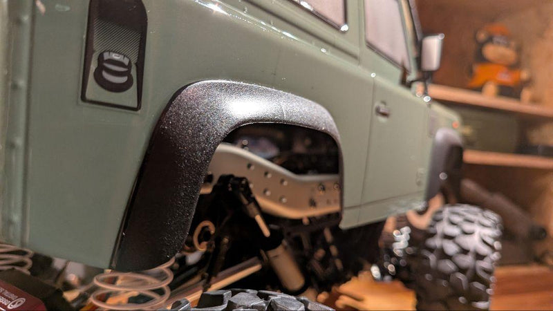 Load image into Gallery viewer, Used Tamiya CR01 Defender 90 Custom 4WS Spec Unused Assembled Car