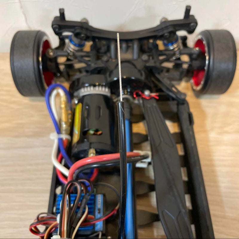 Chargez l'image dans la visionneuse de la galerie, Used Yokomo Drift Chassis Used For Parts or Base
