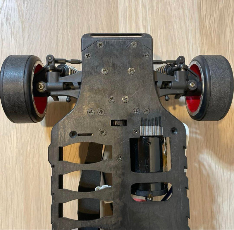 Chargez l'image dans la visionneuse de la galerie, Used Yokomo Drift Chassis Used For Parts or Base