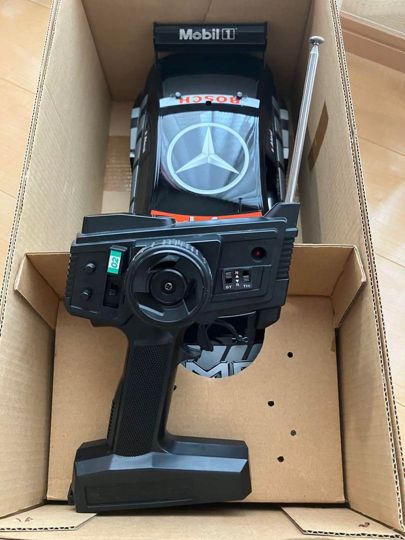 Load image into Gallery viewer, Used Tamiya 1/10 XBG CLK-DTM 2002 AMG Mercedes Assembled Engine RC Car
