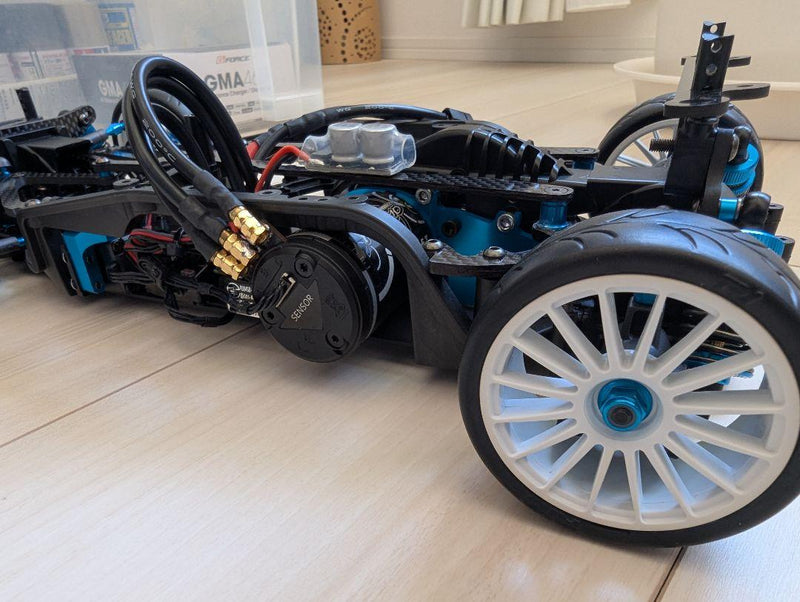 Load image into Gallery viewer, Used Tamiya TA07 Assembled Unused with New Electronics and Many Option Parts