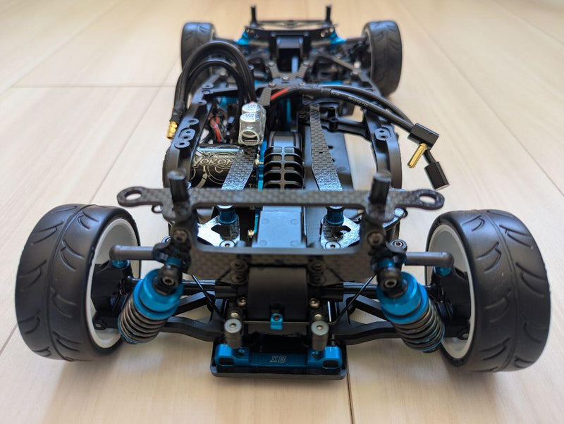 Load image into Gallery viewer, Used Tamiya TA07 Assembled Unused with New Electronics and Many Option Parts
