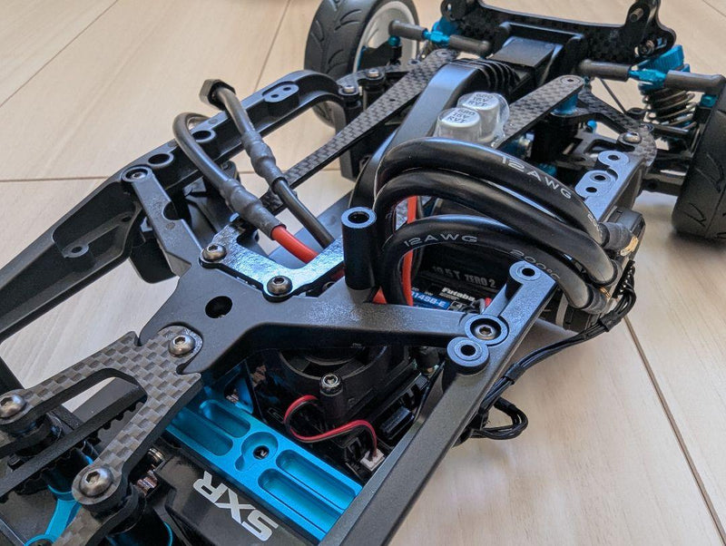 Load image into Gallery viewer, Used Tamiya TA07 Assembled Unused with New Electronics and Many Option Parts