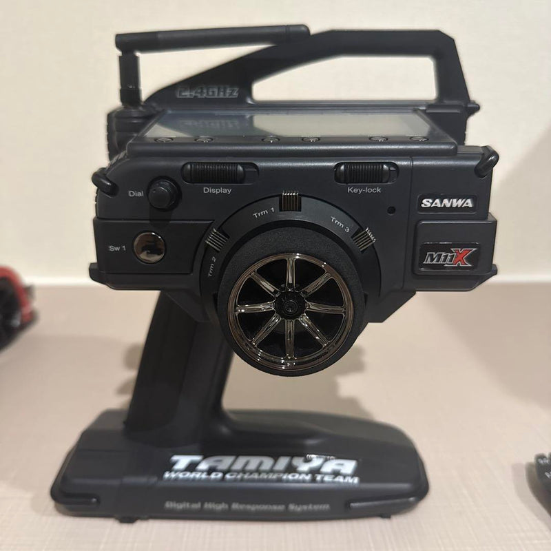 Chargez l'image dans la visionneuse de la galerie, Used Tamiya TT-02 Motul Autech Z Assembled with Sanwa M11X Radio